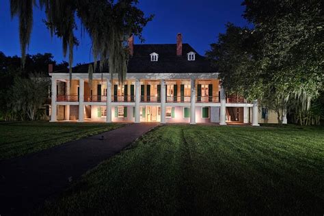 Destrehan Plantation Haunted Night Tour - Walk a History