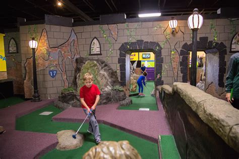 Indoor Mini Golf | Miniature Golf Courses | Grand Slam Family Fun Center | Coon Rapids, MN