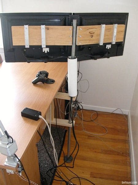 DIY: Dual Monitor Stand - The Awesomer