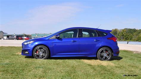 2016 Ford Focus St Blue | 200+ Interior and Exterior Images