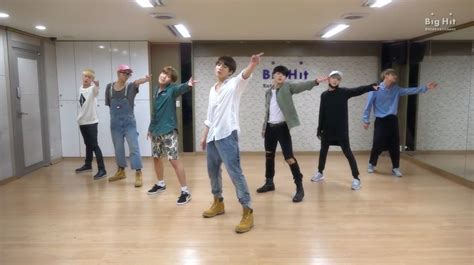 Watch: BTS Shares Throwback “I Like It Part 2” Dance Practice Video For “2017 BTS Festa” | Soompi