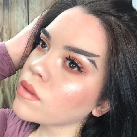 Fishtail Brows are Officially a Thing and We Think You Might be Into it | Makeup.com by L'Oréal ...