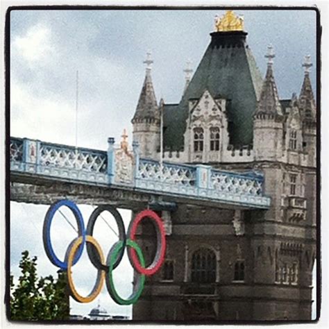 Inside the London Tower looking at the Tower Bridge by Susanne | Tower bridge, Barcelona ...