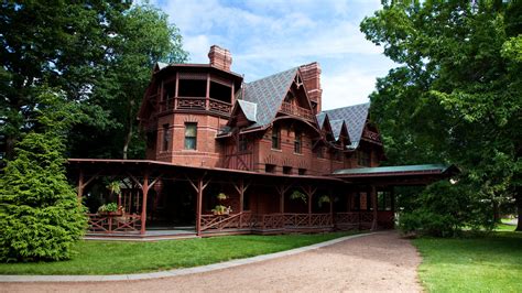 Explore the Mark Twain House and Museum in Hartford | Hertz