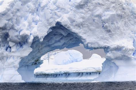 Icebergs, Antarctica - Stock Image - F008/3634 - Science Photo Library