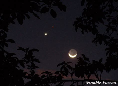 Moon Venus Mars Conjunction - Sky & Telescope - Sky & Telescope