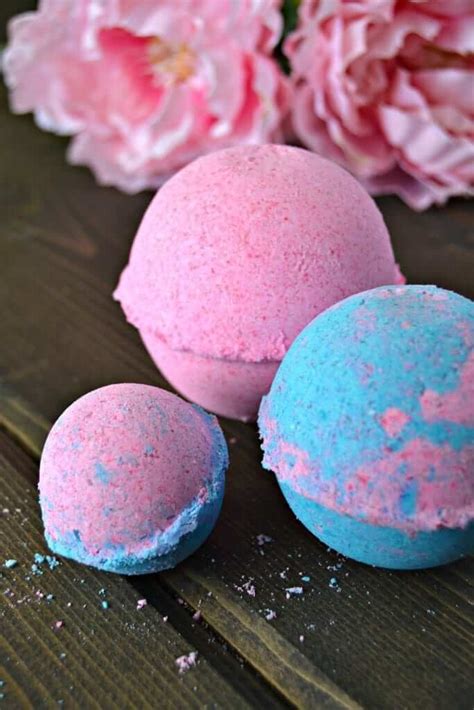 Homemade Bath Bombs, DIY to save money! - Lou Lou Girls