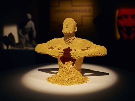 Top 15 LEGO Bricks Sculptures Worth Seeing – Game of Bricks