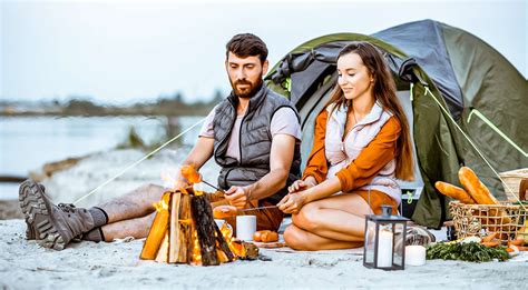 13 Tips to Select The Best Kayak for Camping | Kayak Manual