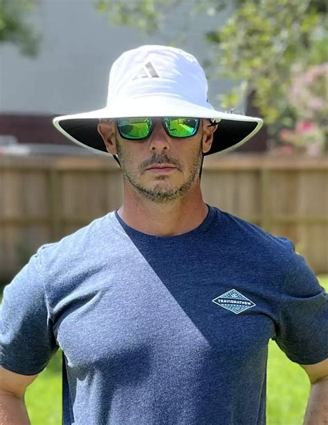 Best Golf Hats For Sun Protection In 2024 | Golfer Geeks