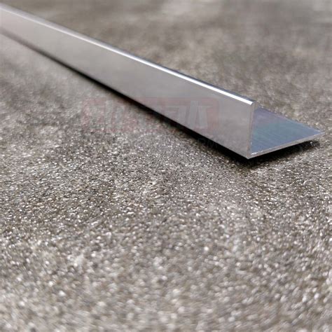 Aluminium Round Edge Tile Trim : Aluminium edge profile for walls ...