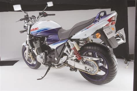 SUZUKI GSX1400 SPECIAL EDITION. OCTOBER 2008 - JUST BIKES