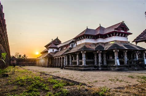 Thousand Pillar Temple, Moodbidri - Free Image by Rohilsykes on ...