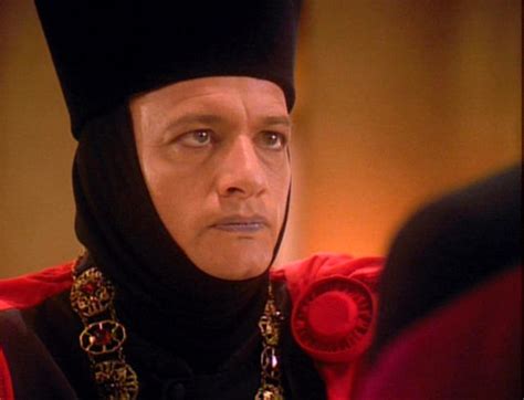 John de Lancie returns as Q in new 'Star Trek: Picard' trailer