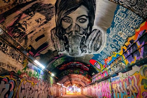 Happening London: Street Art Heaven - Banksy tunnel