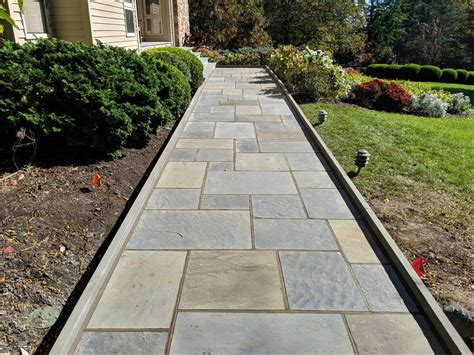 No Extreme Range Natural Cleft PA Flagstone - Robinson Flagstone