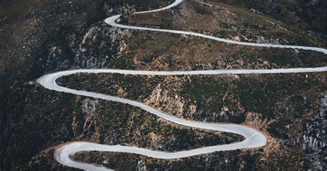 The Top 10 Roads to Avoid in the US | Move.org