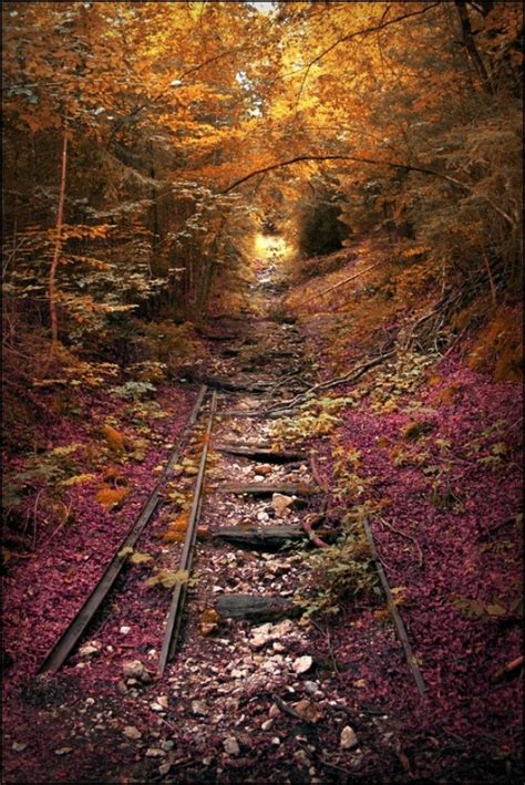 Abandoned Railroad in Lebanon Missouri - Photorator