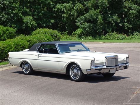 1969 Lincoln Continental Mark III | Raleigh Classic Car Auctions