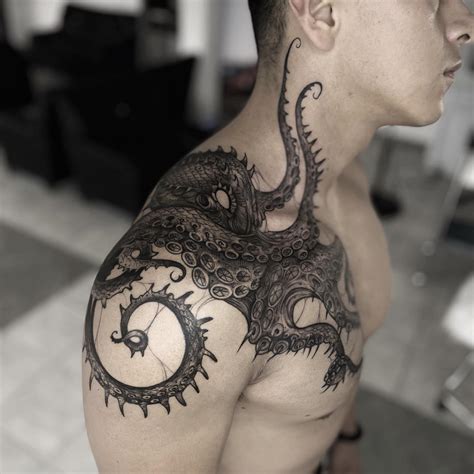 17 Killer Kraken Tattoo Ideas for Men & Women in 2023