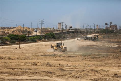 Gaza begins work on buffer zone along Egypt border – Middle East Monitor