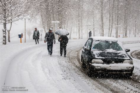 Mehr News Agency - Heavy snowfall in Urmia