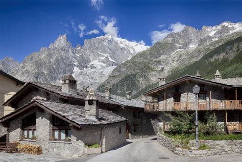 Entreves Courmayeur, a Beautiful Village with New Monte Bianco Skyway ...