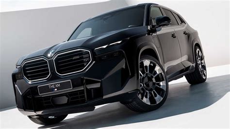 BMW XM breaks cover: Ultimate M SUV with plug-in hybrid tech and 735 hp power | HT Auto