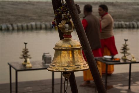 Rishikesh Ganga Aarti Ceremony | Joyelan.com | Tampa Wedding Photographer