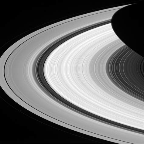 Saturn’s Rings Close Up | Sci.News