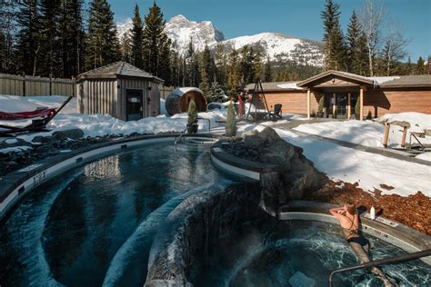 Pomeroy Kananaskis Mountain Lodge | NUVO