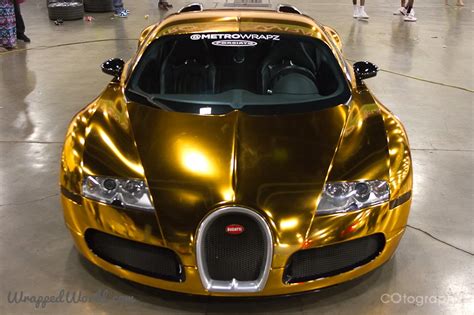 Bugatti Veyron gold wrapped for US rapper Flo Rida - Photos (1 of 7)