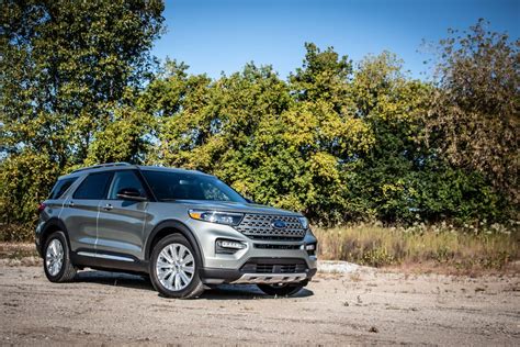 2020 Ford Explorer Hybrid: Electrified for long hauls - CNET