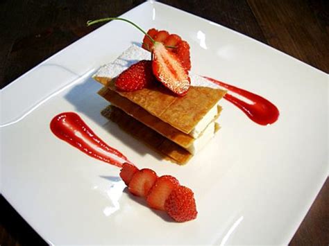 Basic Food Plating Techniques - Plating sauce techniques like & share for more recipes and tips ...