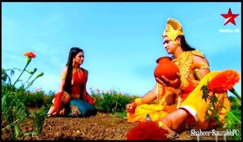 Bond between Krishna and Draupadi – Dr. Vidya Hattangadi