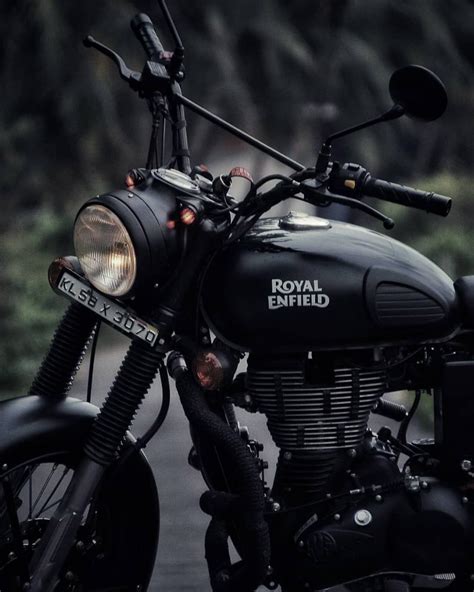 Royal Enfield Stealth Black Wallpapers - Wallpaper Cave