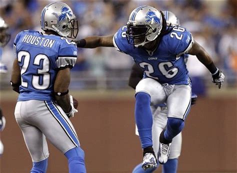 Detroit Lions defense succeeding with limited blitzing - mlive.com