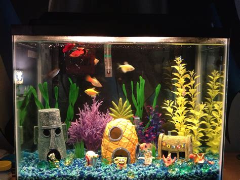 My son's Sponge Bob inspired fish tank Fake Fish Tank, Cool Fish Tanks ...