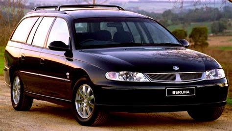 Holden Commodore Wagon (VT) 3.8 i V6 Executive (207 Hp) 2000 - 2002 Specs and Technical Data ...