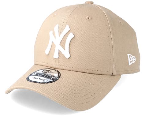 New York Yankees 9Forty Camel Adjustable- New Era caps - Hatstoreworld.com