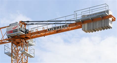 Liebherr tower cranes - Part 33 :: www.trucks-cranes.nl