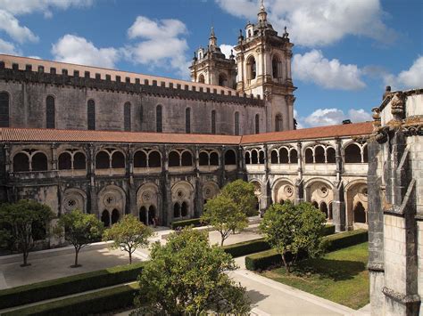 1308-11 Cloister of D.Dinis 1178-end of 13th c Mosteiro de Santa Maria de Alcobaça. Leiria ...