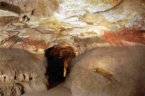 Lascaux Cave: One of the First Examples of Human Art