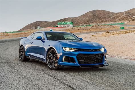 2017 Chevrolet Camaro ZL1 Specs & Photos - autoevolution