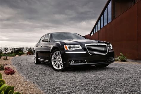 2012 Chrysler 300 Sedan New Image Gallery Released - autoevolution