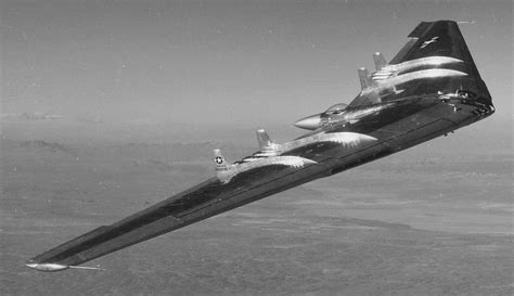 GlobaLove Think Tank: The Northrop YB-49 Flying Wing