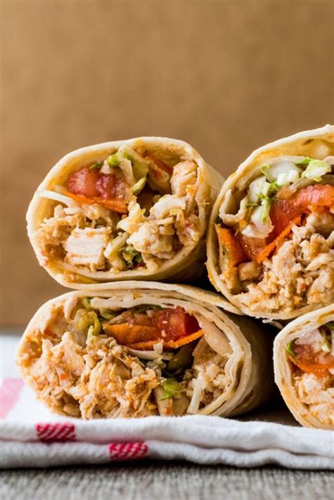 25 Healthy Chicken Wrap Recipes For Lunch or Dinner - Insanely Good