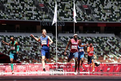 Warholm smashes world 400m hurdles record with incredible 45.94 run in Tokyo | News | Paris-St ...