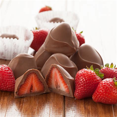 Shop - Chocolate­-Covered Fresh Fruit - Romolo Chocolates