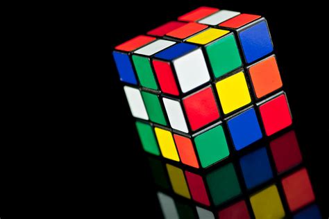 Unbelievable Video of World's Largest Rubik's Cube Goes Viral Online ...